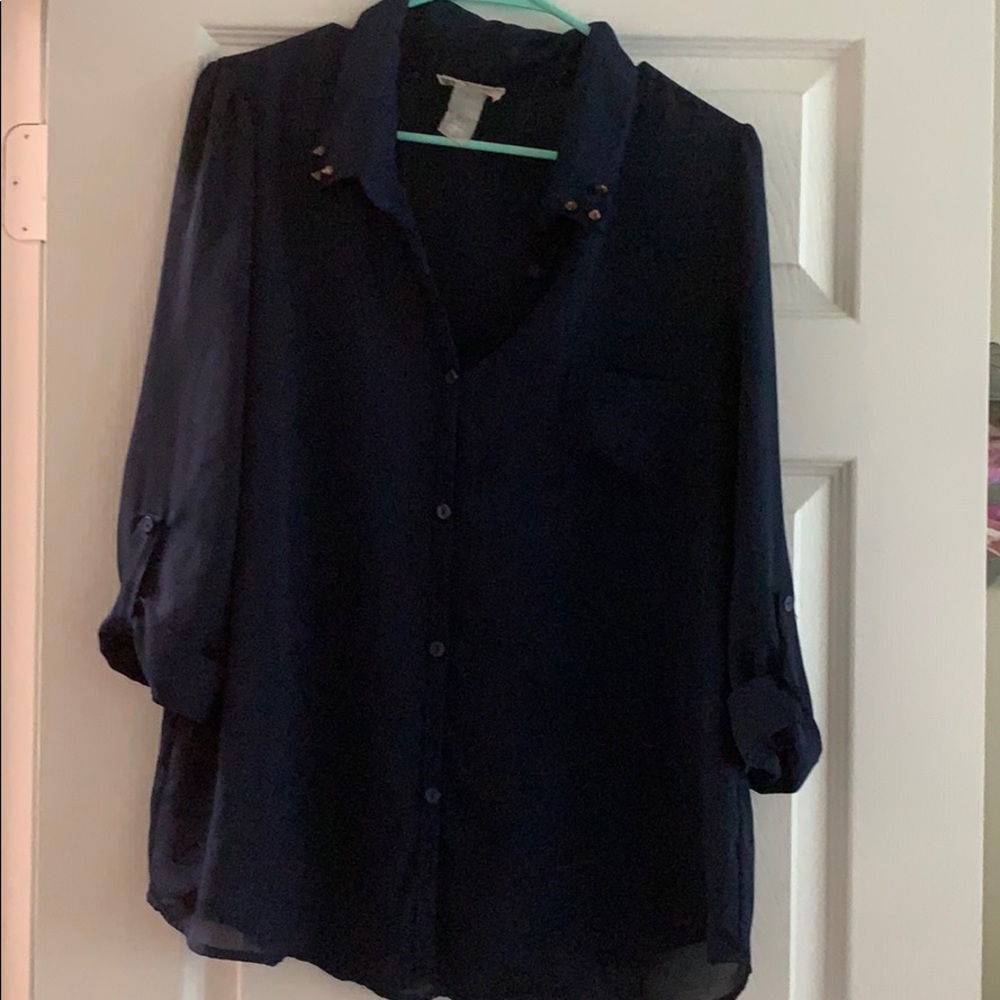 Used - Picture 2 of 3